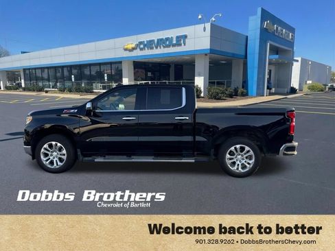 Used 2023 Chevrolet Silverado 1500 LTZ w/ LTZ Premium Package AWD/4WD image 4