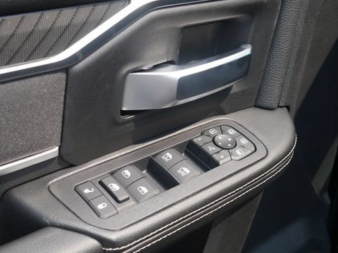 New 2026 RAM 2500 Big Horn AWD/4WD image 16