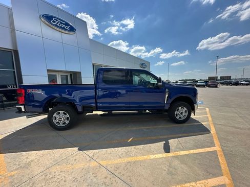 New 2026 Ford F250 XLT w/ XLT Premium Package AWD/4WD image 12