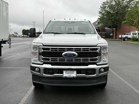 New 2025 Ford F350 XL w/ XL Chrome Package image 6