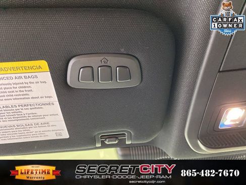 Used 2025 Ford Explorer ST-Line image 19