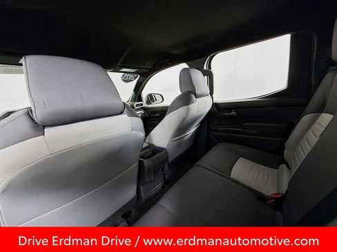 Certified 2025 Toyota Tacoma TRD Off-Road image 10