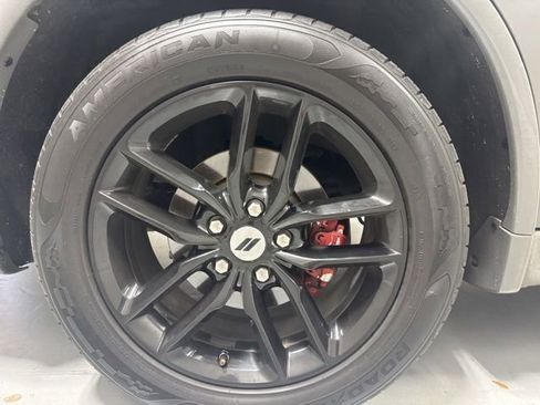 Used 2022 Dodge Durango R/T RWD image 6