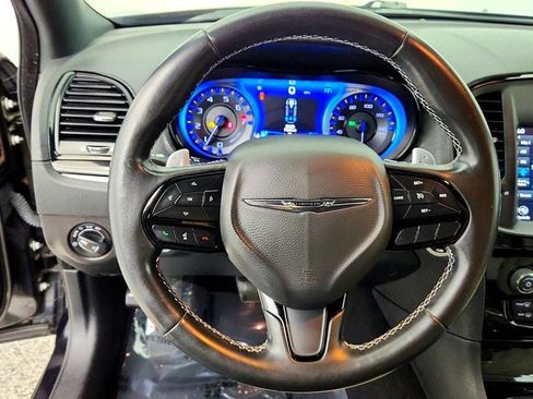Used 2020 Chrysler 300 S AWD/4WD image 13