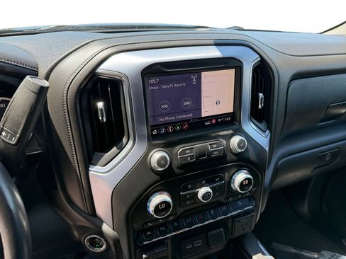 Used 2019 GMC Sierra 1500 SLT w/ SLT Premium Plus Package AWD/4WD image 12