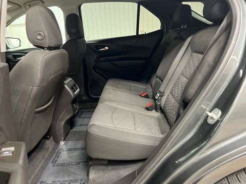 Used 2021 Chevrolet Equinox LT AWD/4WD image 18