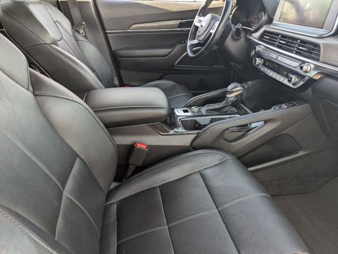 Used 2021 Kia Telluride SX image 12