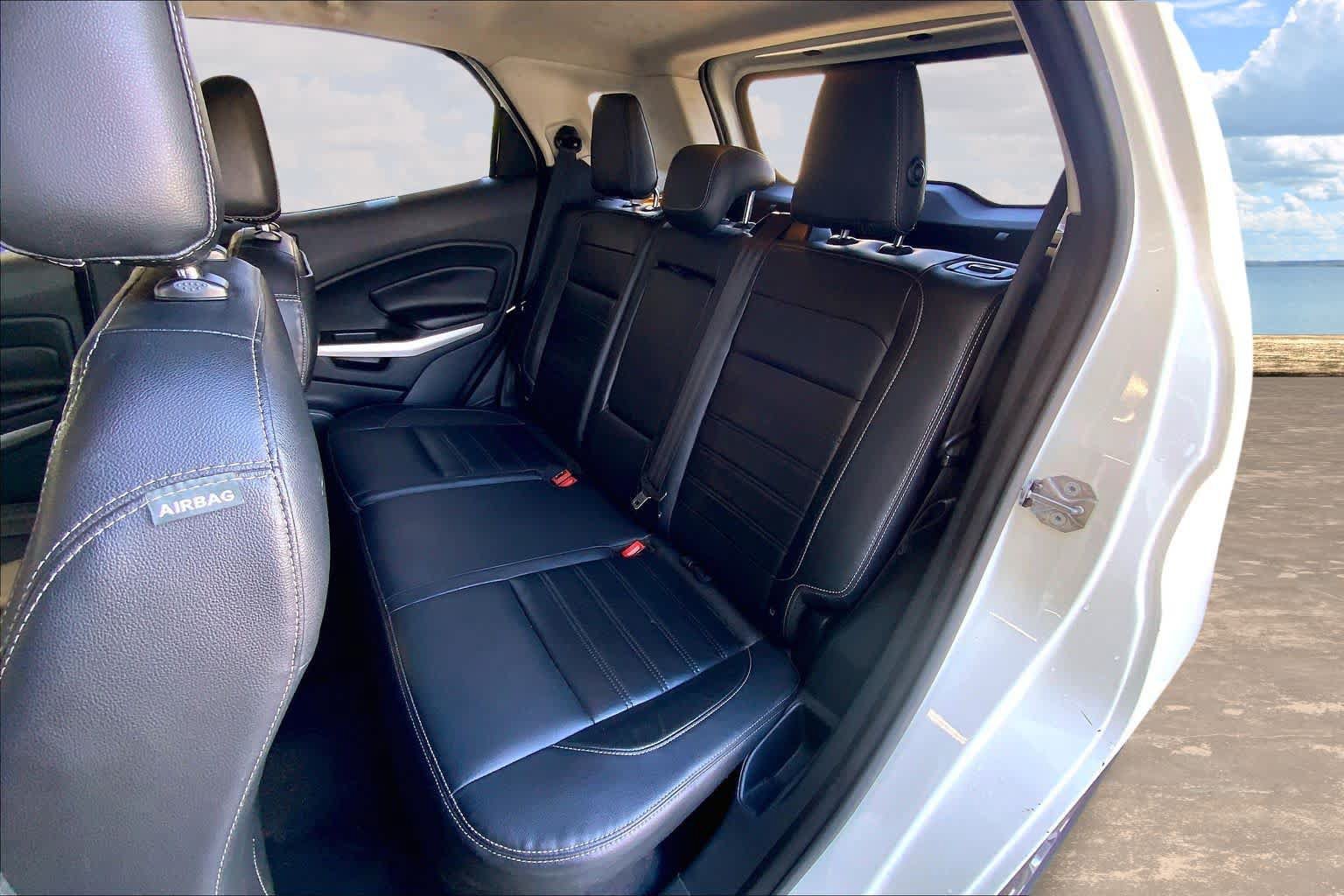 Used 2020 Ford EcoSport Titanium FWD image 29
