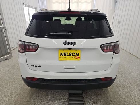 New 2026 Jeep Compass Limited image 8