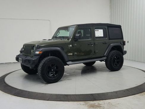 Used 2020 Jeep Wrangler Unlimited Sport S AWD/4WD image 4