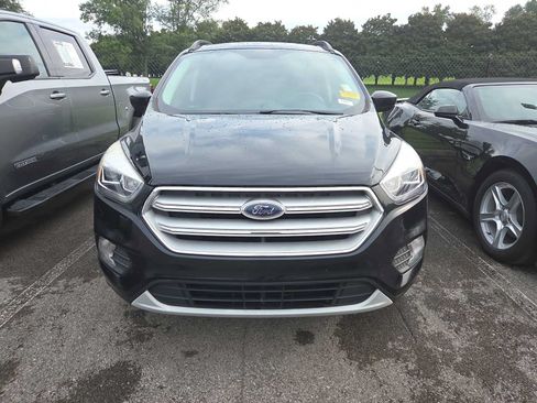 Used 2019 Ford Escape SEL FWD image 4