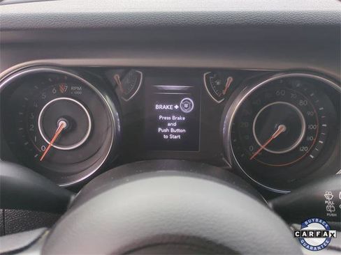 Certified 2019 Jeep Wrangler Sport image 34