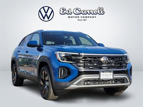 New 2026 Volkswagen Atlas Cross Sport SE image 3