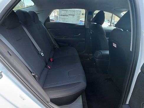 New 2026 Hyundai Elantra SE w/ Cargo Package image 15