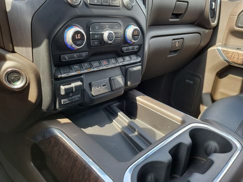 Used 2019 GMC Sierra 1500 Denali RWD image 27
