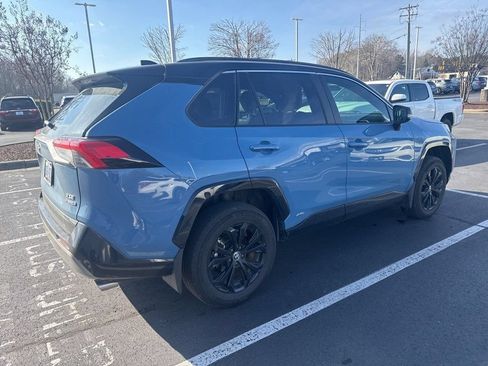 Used 2024 Toyota RAV4 XSE AWD/4WD image 5