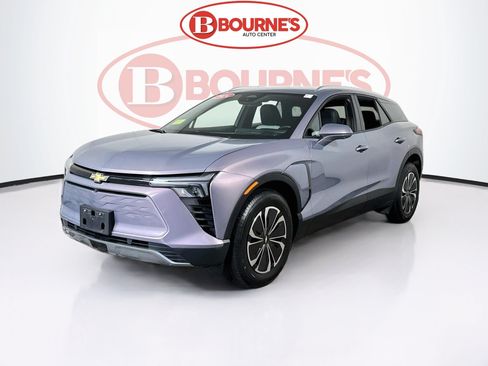 Used 2024 Chevrolet Blazer EV LT AWD/4WD image 6