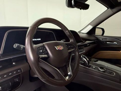 Certified 2023 Cadillac Escalade Sport w/ LPO, ONYX Package image 16