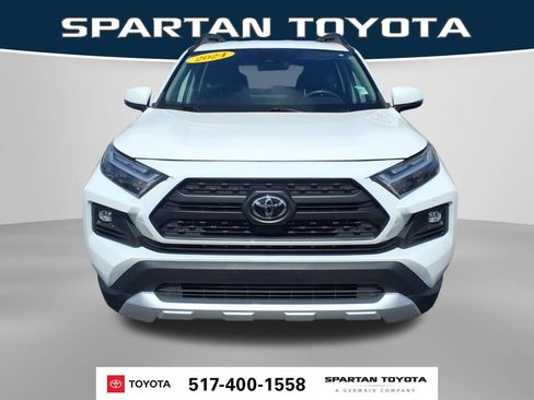 Used 2022 Toyota RAV4 Adventure AWD/4WD image 3