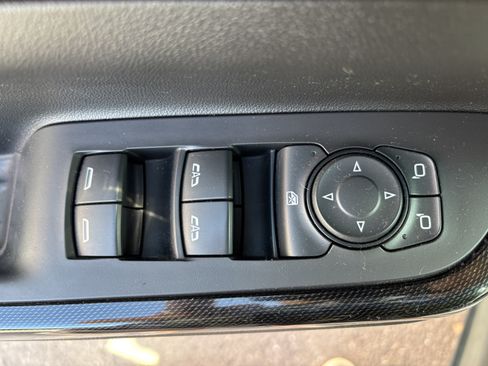 Used 2021 GMC Acadia AT4 w/ Trailering Package AWD/4WD image 18