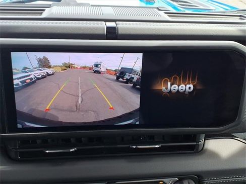Certified 2024 Jeep Wrangler Unlimited Rubicon image 30