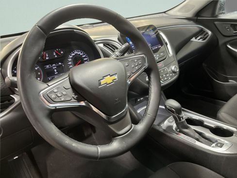 Used 2024 Chevrolet Malibu LT image 13