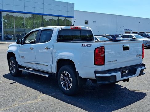 Used 2022 Chevrolet Colorado Z71 AWD/4WD image 5