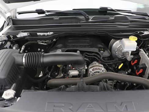 Used 2019 RAM 1500 Big Horn image 28