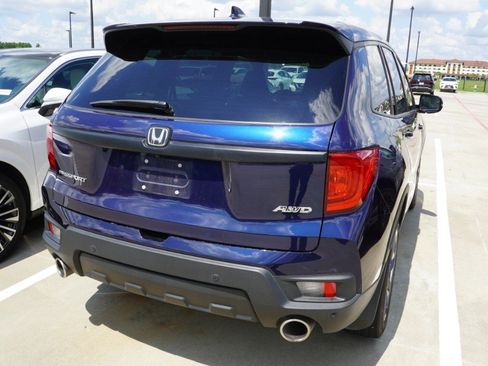 Used 2023 Honda Passport EX-L image 5
