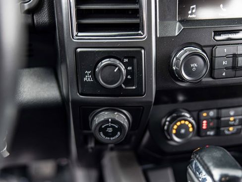 Used 2019 Ford F150 XLT w/ Equipment Group 302A Luxury image 27