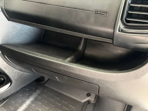 Used 2025 RAM ProMaster 2500 w/ U-Haul Equipment Group FWD image 30