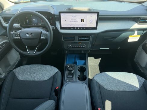 New 2026 Ford Maverick XLT FWD image 2