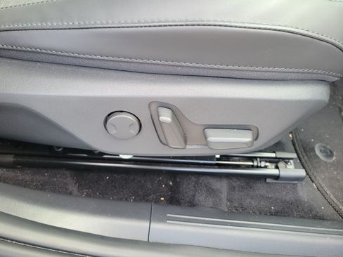 Certified 2023 Kia Niro Wave FWD image 7