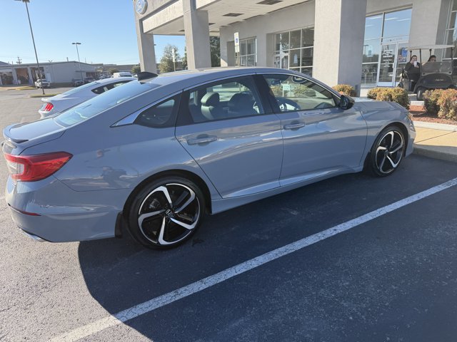 Used 2021 Honda Accord Sport image 4