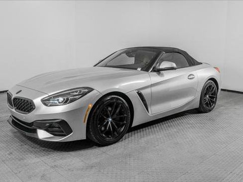 Used 2020 BMW Z4 sDrive30i w/ Convenience Package image 34