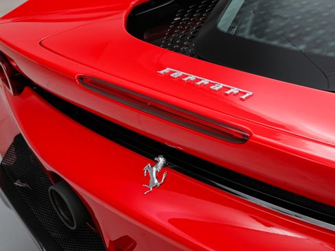 Certified 2025 Ferrari SF90 Spider AWD/4WD image 23