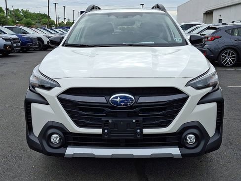Certified 2023 Subaru Outback Limited AWD/4WD image 2