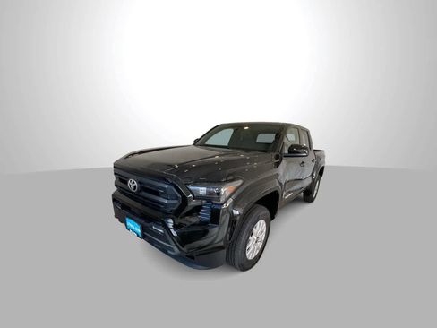 New 2026 Toyota Tacoma SR5 AWD/4WD image 4