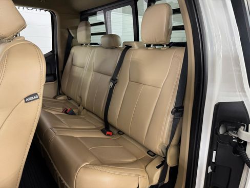 Used 2020 Ford F350 Lariat w/ Chrome Package image 36