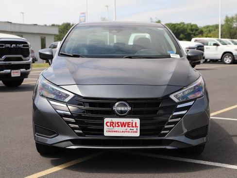 Used 2025 Nissan Versa SV FWD image 7