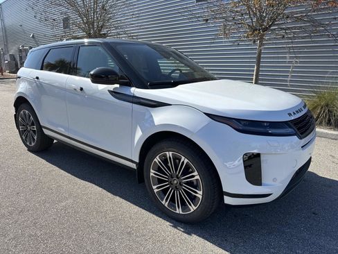 New 2026 Land Rover Range Rover Evoque S image 4