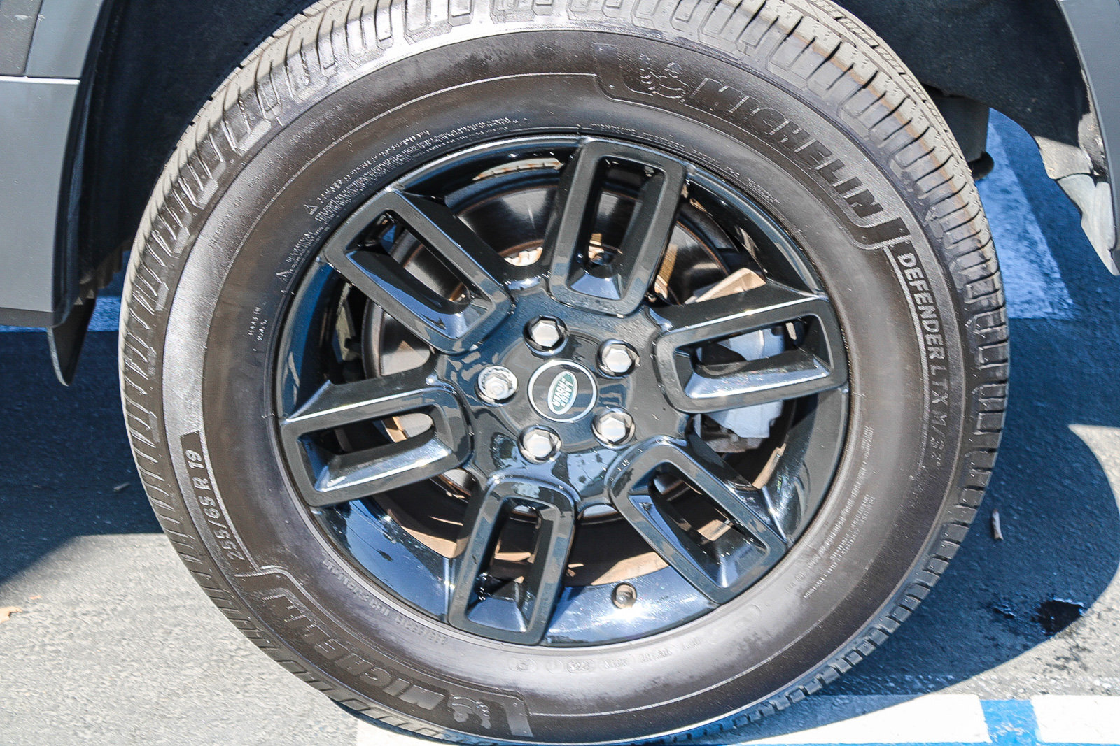Used 2023 Land Rover Defender 130 S AWD/4WD image 12