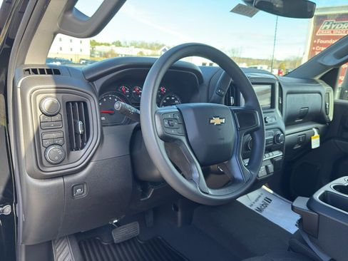 New 2026 Chevrolet Silverado 2500 Custom image 19