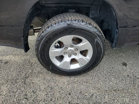Used 2022 RAM 1500 Big Horn RWD image 8