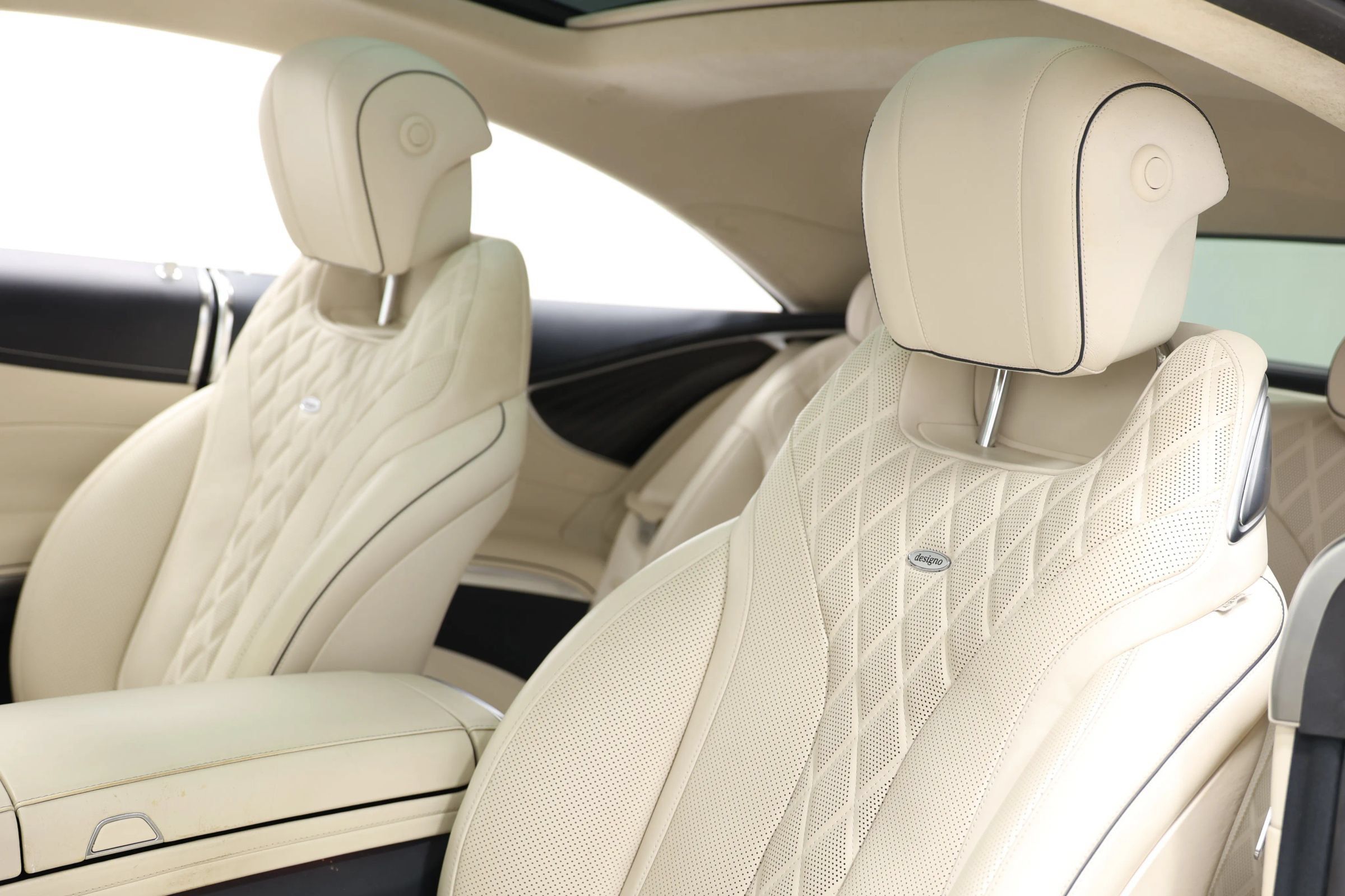 Used 2019 Mercedes-Benz S 560 4MATIC Coupe image 17
