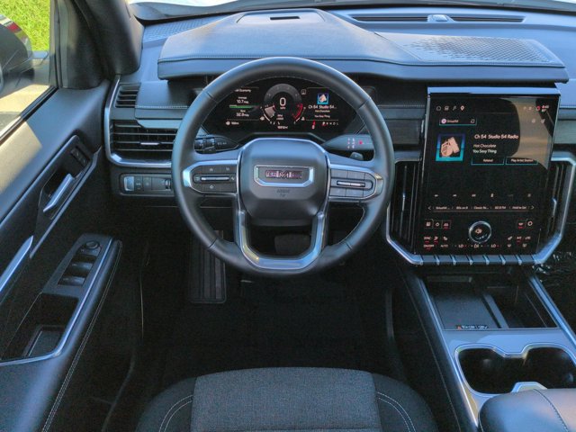 Used 2025 GMC Acadia Elevation w/ Black Edition FWD image 15