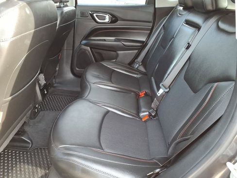 Used 2022 Jeep Compass Trailhawk w/ Sun and Sound Group image 15