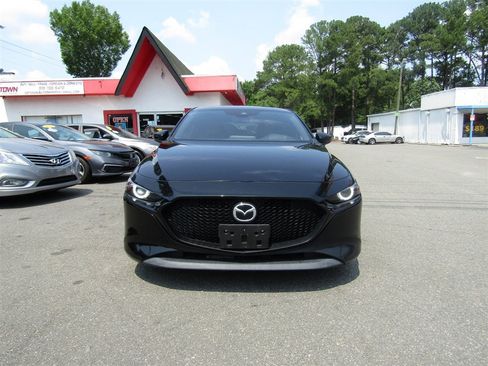 Used 2019 MAZDA MAZDA3 AWD Hatchback w/ Premium Pkg image 3