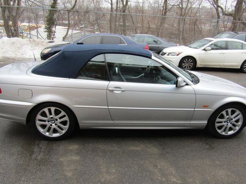 Used 2002 BMW 330Ci Convertible image 18