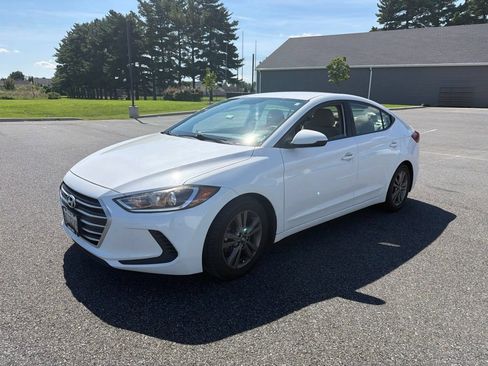 Used 2018 Hyundai Elantra SEL FWD image 4